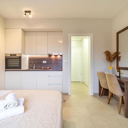 Studio Apartment N2 Tivat Exterior foto