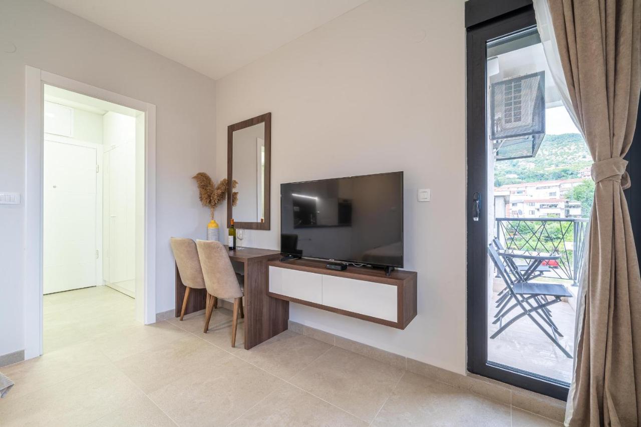 Studio Apartment N2 Tivat Exterior foto